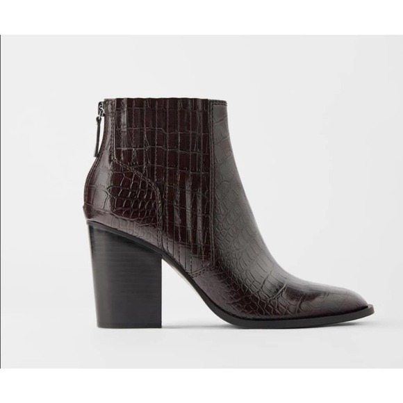 ZARA EMBOSSED Animal Print Ankle Boots 8 - Picture 2 of 9